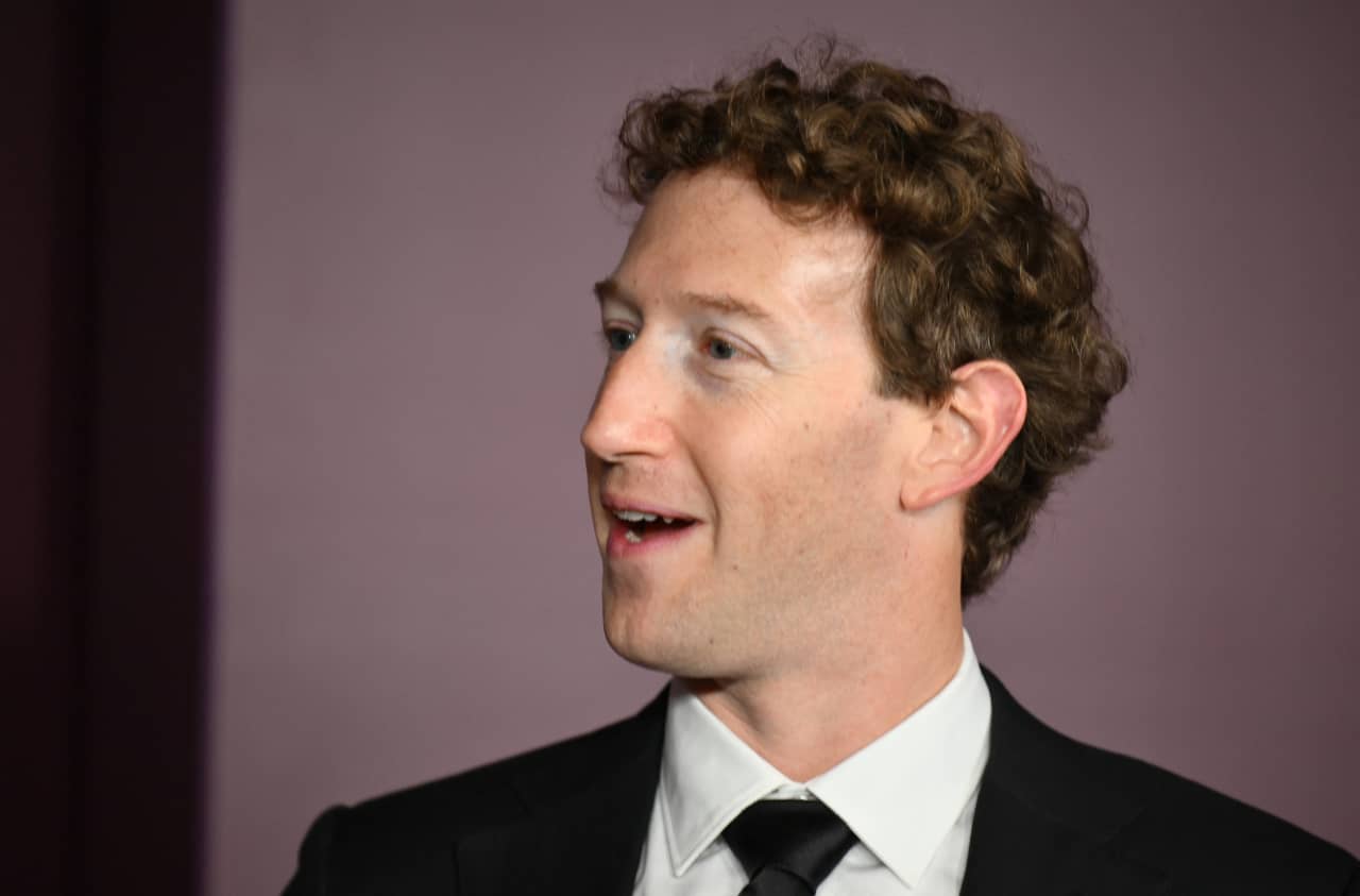 This wonky maneuver kept Mark Zuckerberg from fleeing a California billionaire tax — MarketWatch, Mexico City Real Estate news